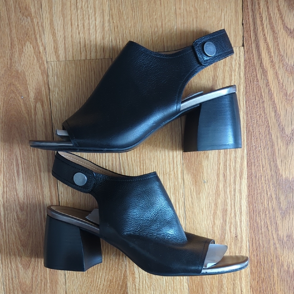 Black Leather Vionic Mule Wedge Heels NWOT